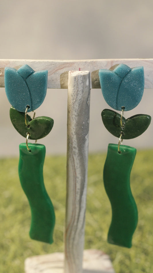 3-Tier Tulip Dangle Earrings
