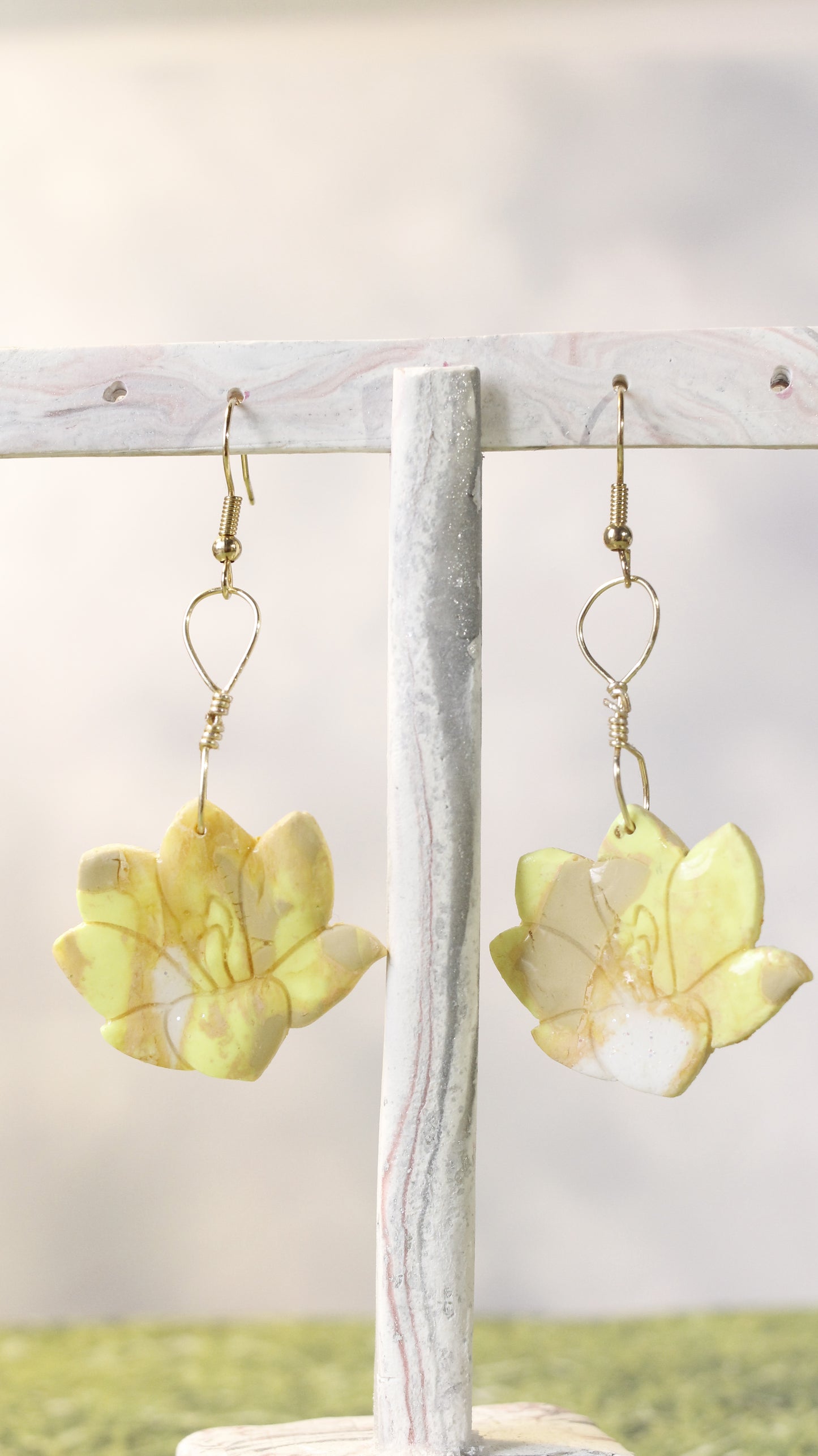 Multicolor Crocus Flower Dangle Earrings
